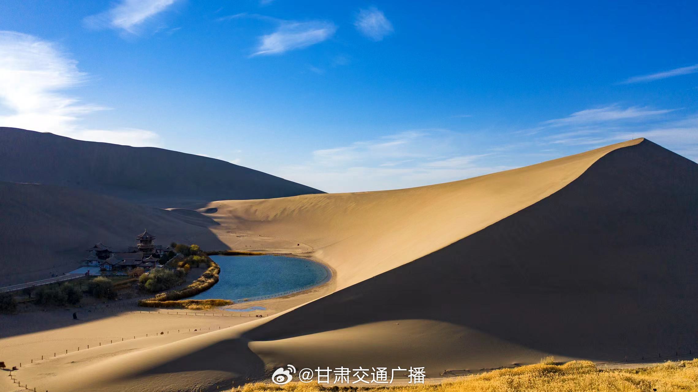 探寻甘肃秘境，深度游指南解锁神秘与美丽