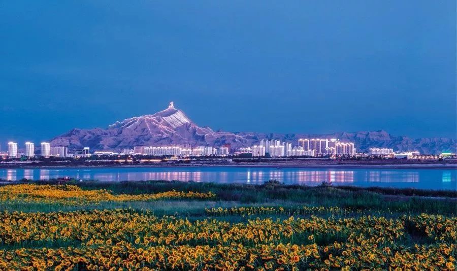 乌海，地理、历史与文化的深度探索