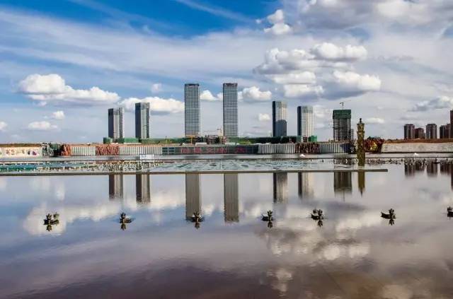 鄂尔多斯小巷深处的独特风情