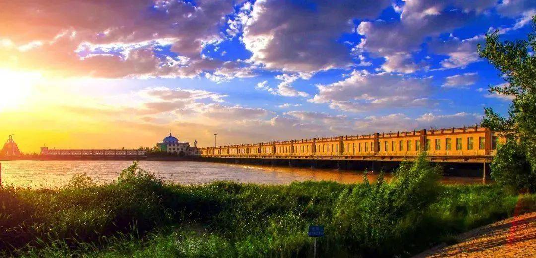 巴彦淖尔，亲爱的听众朋友们